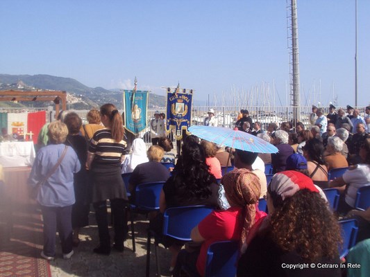 Mantello sul porto di Cetraro 2013 (43)